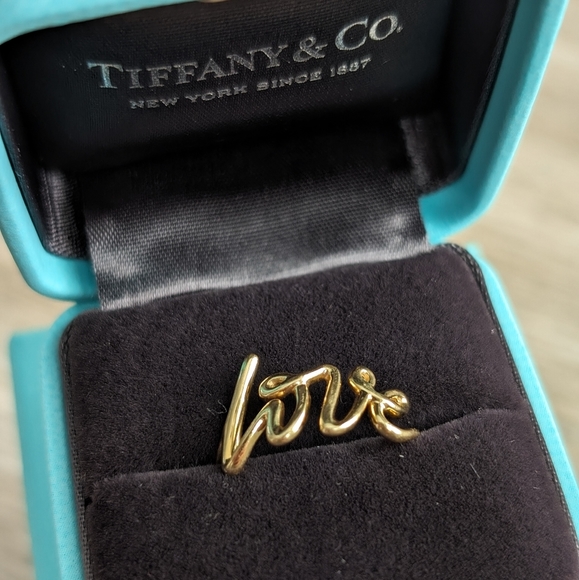 Tiffany & Co. Graffiti Love ring - Picture 1 of 16